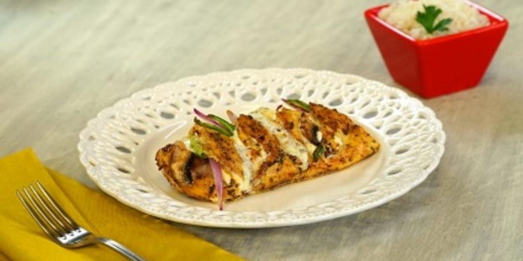 Pechuga rellena con champiñones y serrano