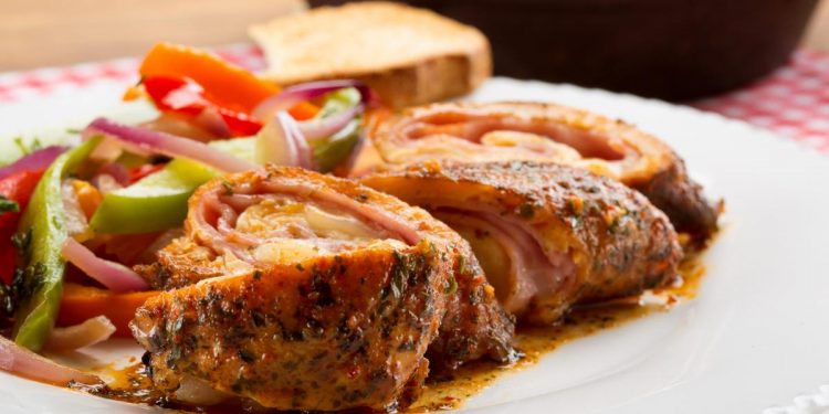 Pechuga rellena con jamón y queso