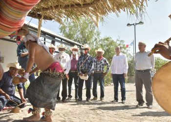 Acompaña Gobernador al presidente AMLO en ceremonia de desagravio