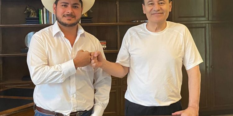 Se reúne Gobernador de Sonora con coordinador general de Ganadería de la Sader