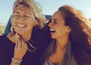 Estar con amigos es bueno para tu salud, según estudios