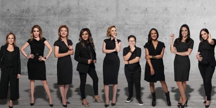 Y qué, ¿ustedes tienen madre?