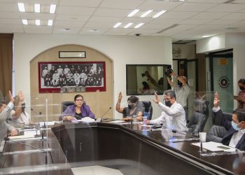 Instalan Diputados Comisión de Fomento Económico y Turismo