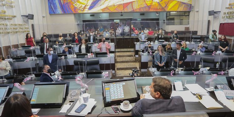 Presentan iniciativa sobre nueva estrategia integral de seguridad pública