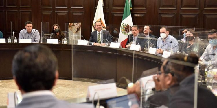 Nos esperan buenos tiempos para Hermosillo: Antonio Astiazarán