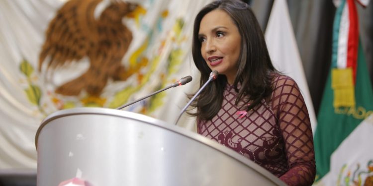 Promueven iniciativa para garantizar acceso gratuito a internet