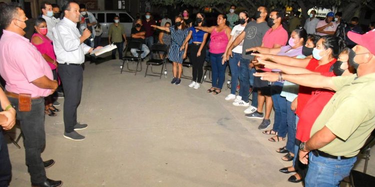 Presupuesto Participativo a través de comités vecinales de CRECES: Toño Astiazarán