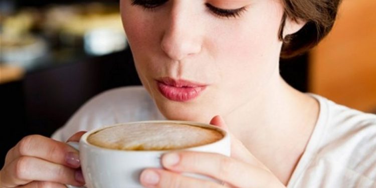 Los hábitos matutinos que favorecen la salud del cerebro