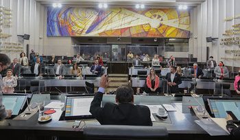 Presentan Diputados iniciativas con diversas temáticas sociales