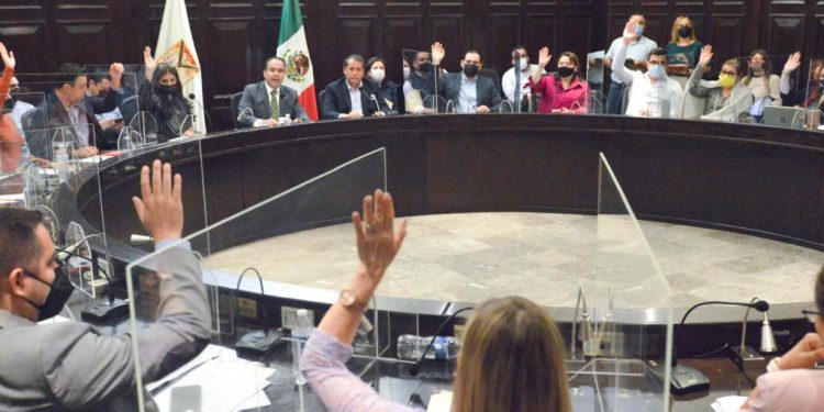 Promoveremos que la electricidad que consuma el Gobierno Municipal provenga de energía solar