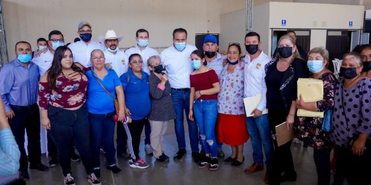 Exhortan a la población a participar en la toma de decisiones en beneficio de sus familias