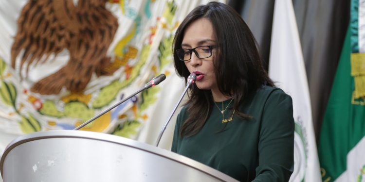 Diputada propone acciones contra cáncer cérvico-uterino