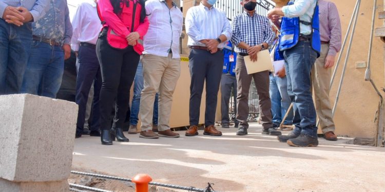 Constatan avance de obra en centro religioso