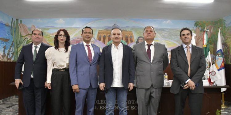 Acude Alfonso Durazo a asamblea anual del Colegio de Notarios Públicos del Estado de Sonora