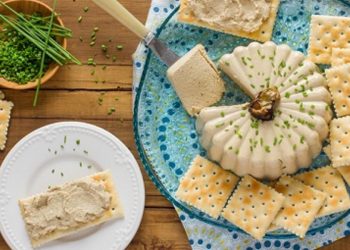 Mousse de atún y ostiones