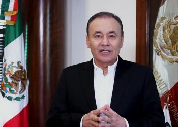  Hace gobernador llamado a sonorenses para aplicarse las vacunas contra la influenza y Covid-19