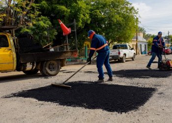 Rehabilitan vialidades en atención de reportes ciudadanos