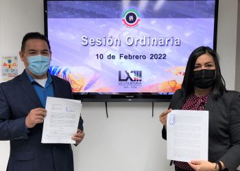 Entregan académicos al Congreso del Estado iniciativa a favor de menores y adolescentes migrantes