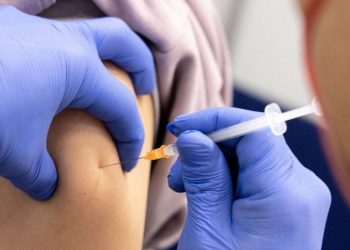 ¿Vacuna o multa? Austria oficializa ley de vacunación anticovid obligatoria