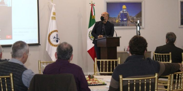 Reconocen a profesionales de la Geología: AIMMGM Distrito Sonora 