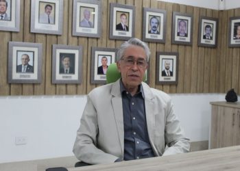 Reconoce la AIMMGM Sonora la aportación académica de geólogo