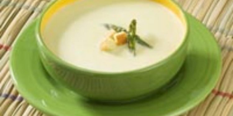 Crema de espárragos y queso