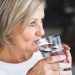 Beber suficiente agua puede prevenir la osteoporosis