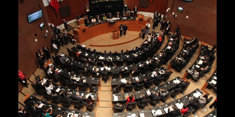 Aprueban Reforma Minera sin conocerla; Va por México dejó el pleno