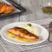 Salmón con mantequilla de cilantro