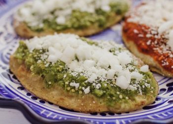 Tlacoyos de frijol