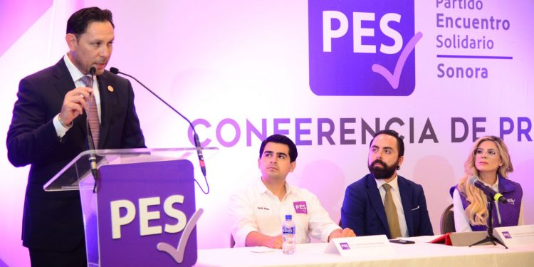 Se suma Diputado Kiko Munro a las filas del PES