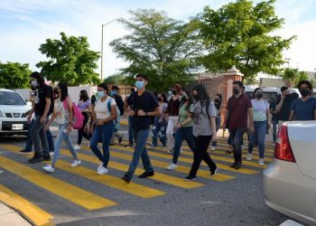 Brindan bienvenida a estudiantes de primer ingreso en Unison