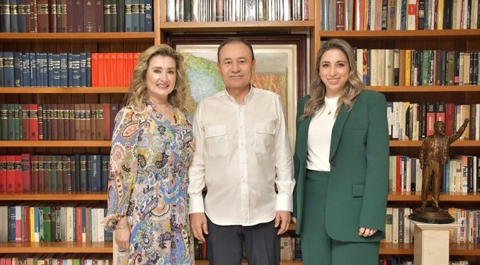 ¿Por qué se cambió Karina Zárate a MORENA?