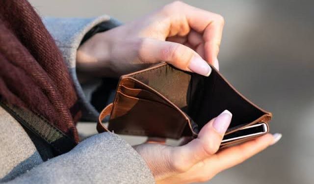 Sabias que el 96 % de los mexicanos tiene alguna deuda