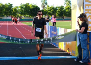 Más de mil corredores participaron en la Carrera de Aniversario de la Unison