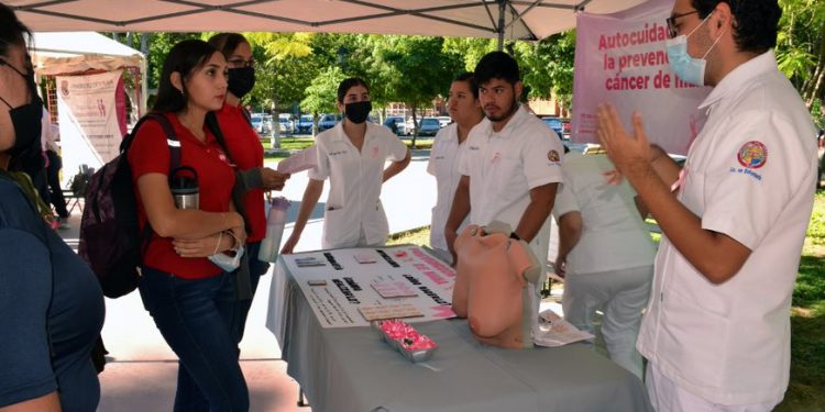 Importante continuar impulsado proyectos para la atención oportuna de cáncer de mama: Unison