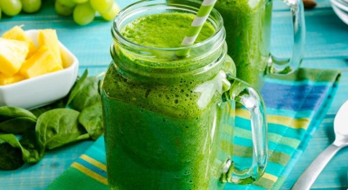 Jugo verde para construir huesos fuertes y saludables