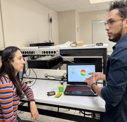 Laboratorio de Comunicaciones: puente con el sector industrial de la región