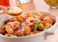 Carne picada con macarrones