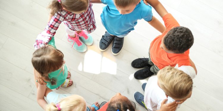 Origen del Día Escolar de la No Violencia y de la Paz