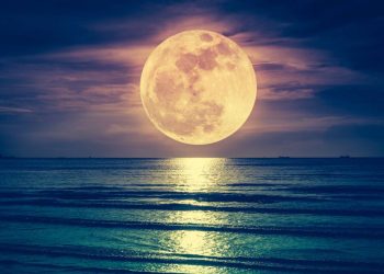 Los más increíbles secretos de la Luna