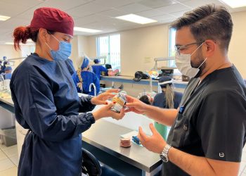 El médico odontólogo tiene notable incidencia en la salud