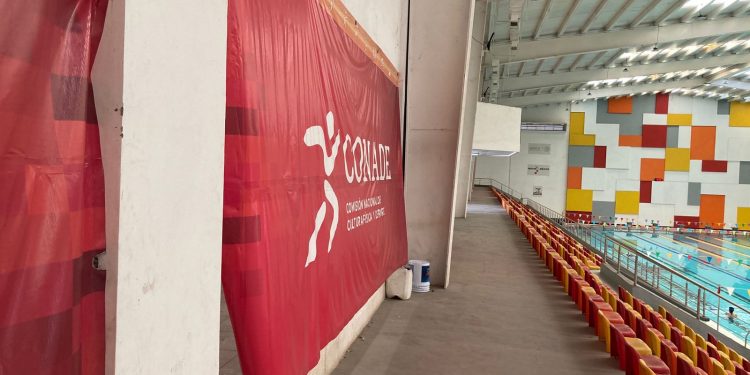 Instalaciones de la alberca olímpica Héroes de Caborca (CUM) continúa en pésimas condiciones