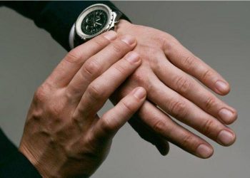 Las uñas se alimentan y déjalas respirar para que luzcan