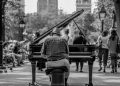 ¿Sabías que el primer piano se construyó en 1710? la historia de este instrumento de cuerda