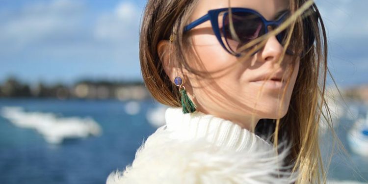 Usar las gafas de sol pueden evitar que te suceda esto…