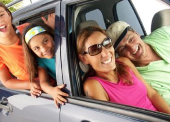 Si viajes en auto con la familia, haz que sea inolvidable, como en los viejos tiempos