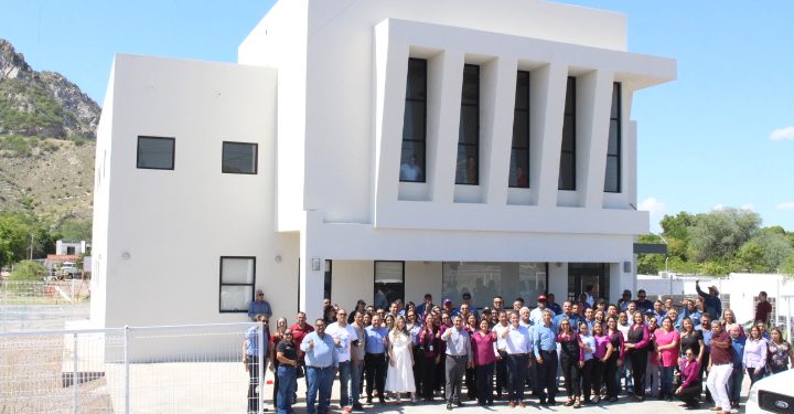Histórico. Después de 65 años el Sindicato de AGUAH inaugura el primer edificio propio