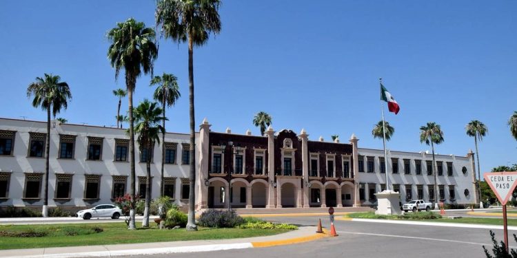 Unison celebra sus 81 aniversario con espectacular evento