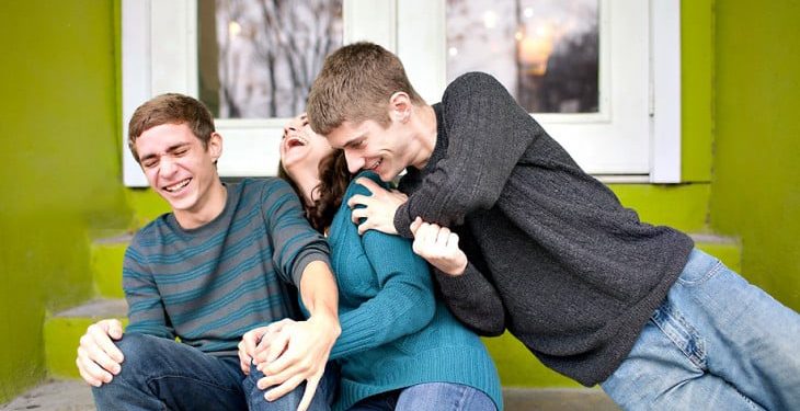 Las cualidades del hermano “Sandwich”